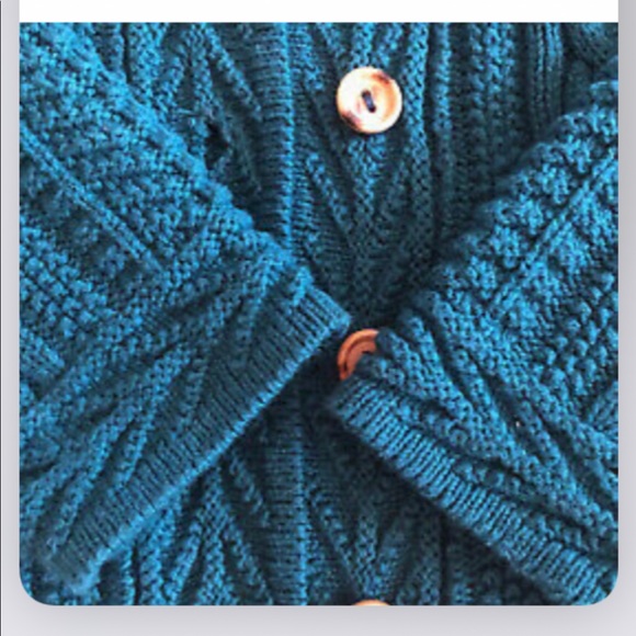 VINTAGE WOMENS CABLE KNIT LL BEAN BLUE CARDIGAN Small - Picture 4 of 9